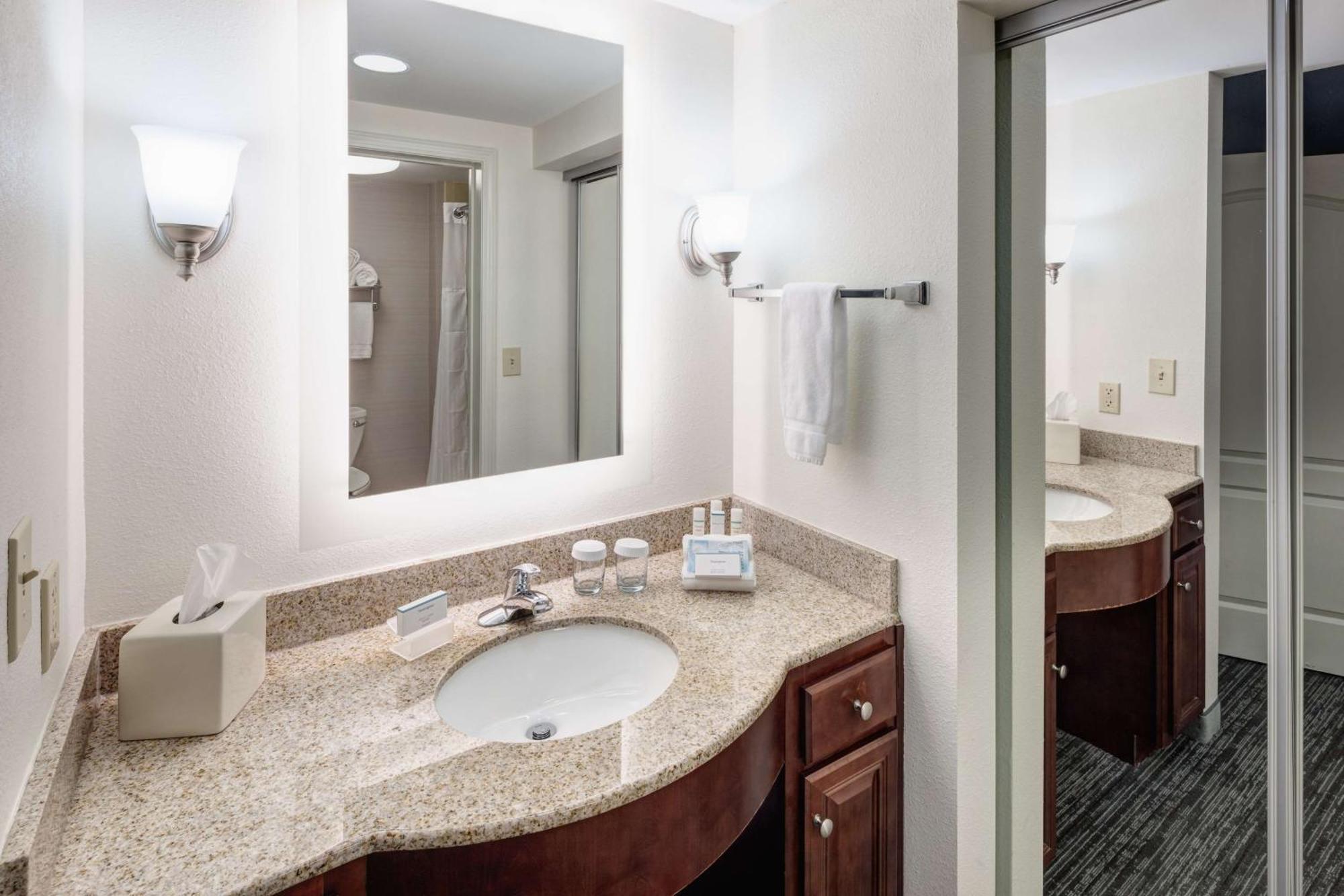 Homewood Suites By Hilton Huntsville-Village Of Providence Екстериор снимка
